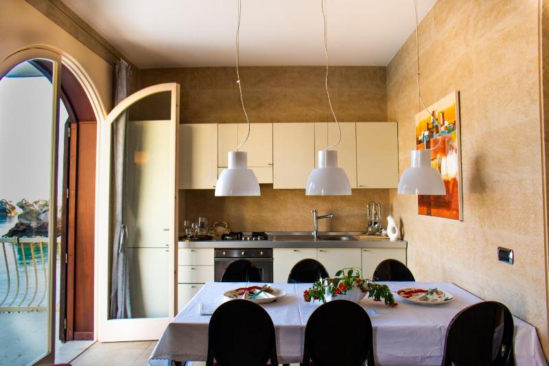 Apartment with Sea View image 1