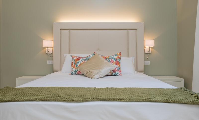 Deluxe Junior Suite image 4