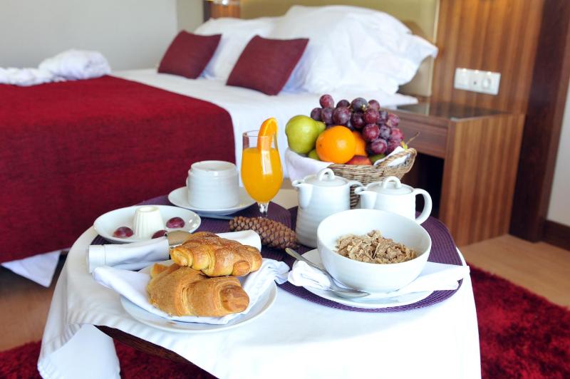Presidential Suite image 3