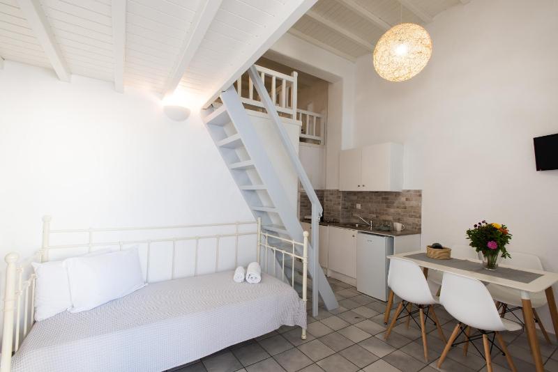 Apartment with Sea View image 4