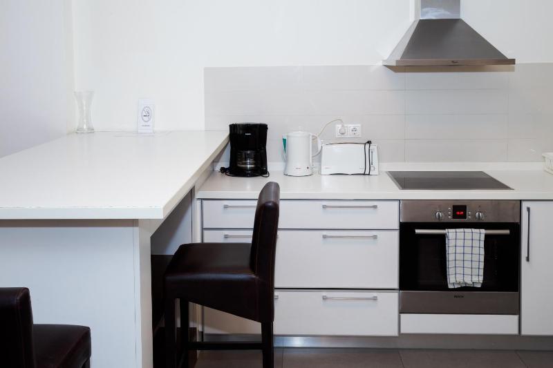 Studio with Spa Access (3 Adults) image 3