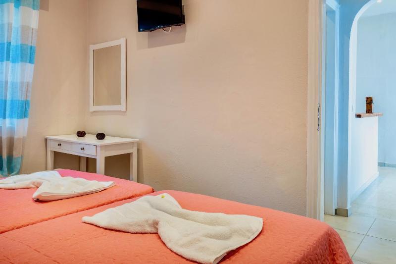 Nissaki Suite Kalypso by Sealand Villas - image 28