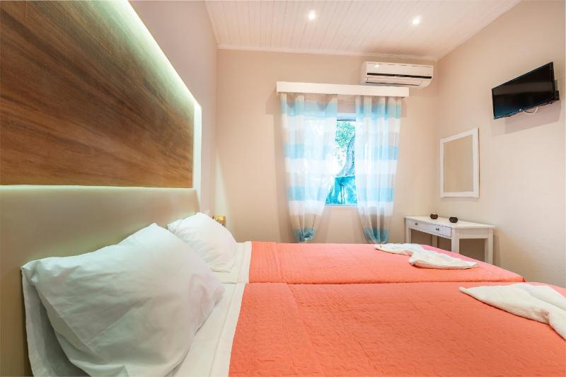 Nissaki Suite Kalypso by Sealand Villas - image 7