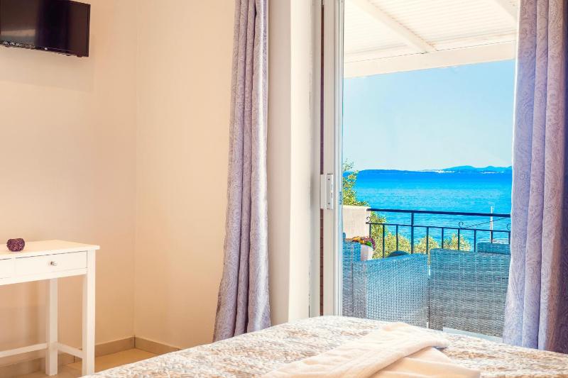 Nissaki Suite Kalypso by Sealand Villas - image 15