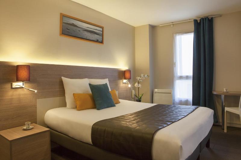 Hotel Novella Nantes Centre Gare - image 4