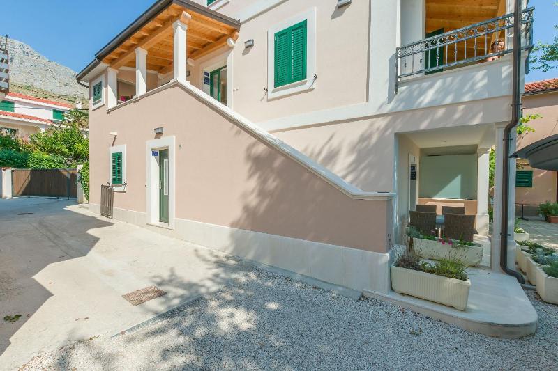 Apartments Roko - image 28