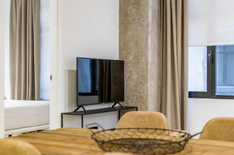Goerlich by Alma Suites - image 14