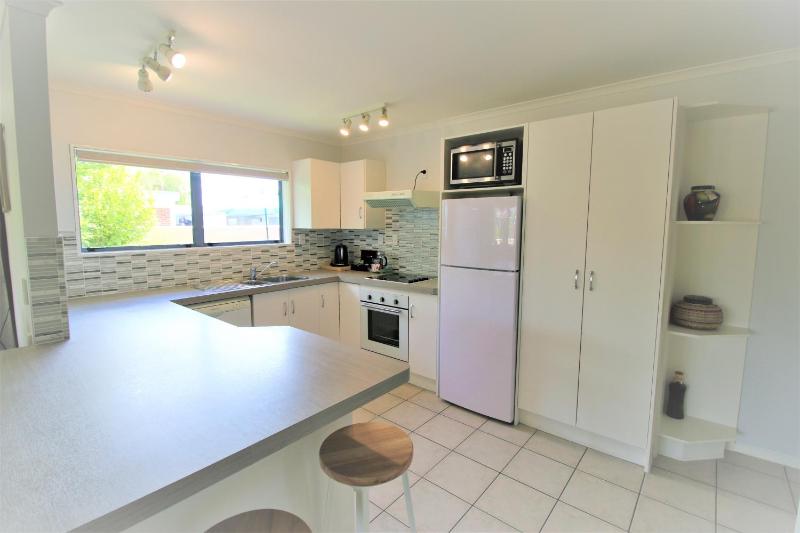 AristaAir- Central City Townhouse - image 5