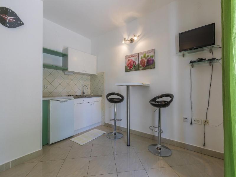 Three-Bedroom Apartment image 3