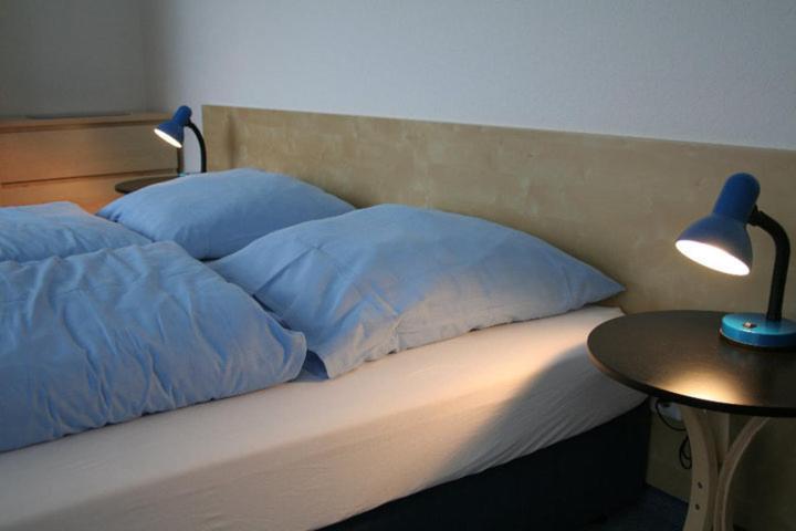 Single Room image 4