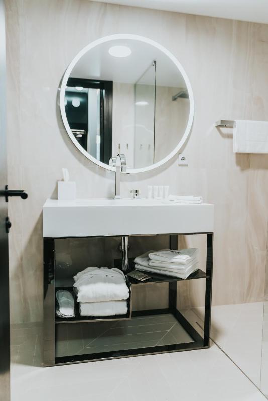 Amsterdam Plaza Hotel & SPA - image 10