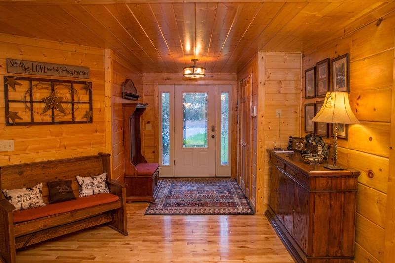 Three-Bedroom House image 3