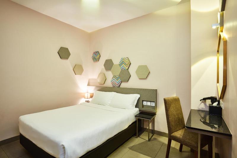 Work From Hotel - Standard Double or Twin Room (9am to 6pm)