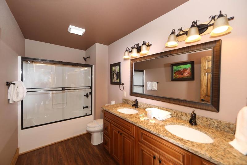 Above It All Cabin with Luxury Amenities and Game Room - image 50