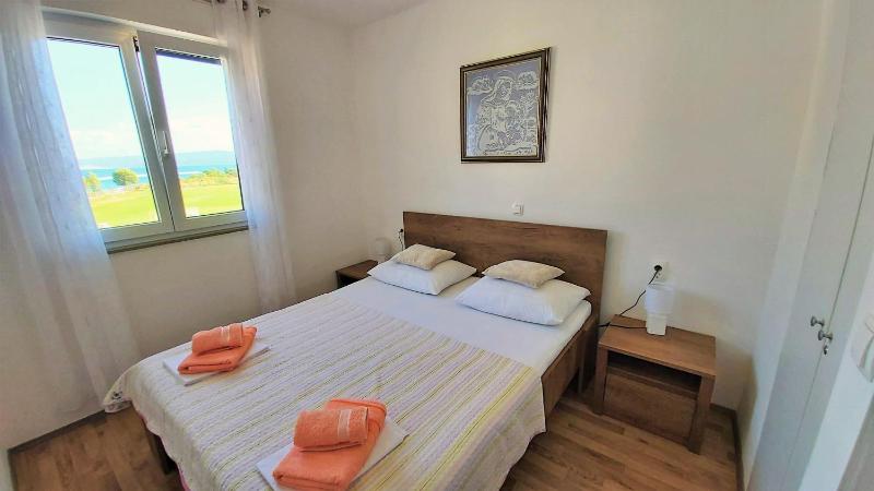 Apartment Ribnjak 10 - image 8