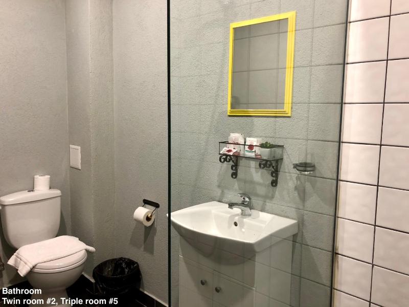 Classic Triple Room image 4