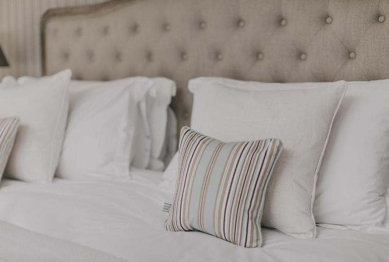 Deluxe Garden SuperKing image 3