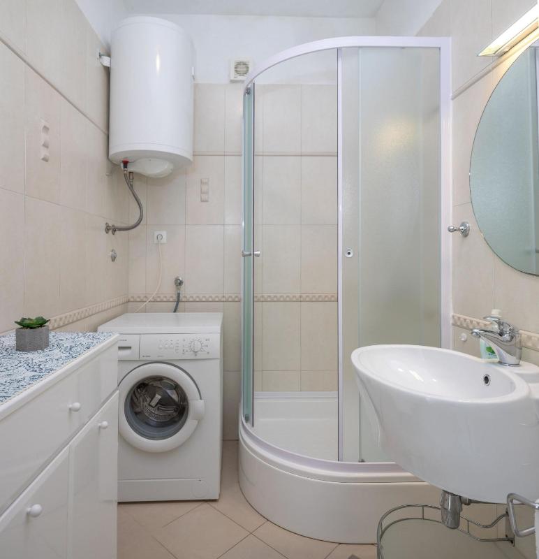 Three-Bedroom Holiday Home  image 3