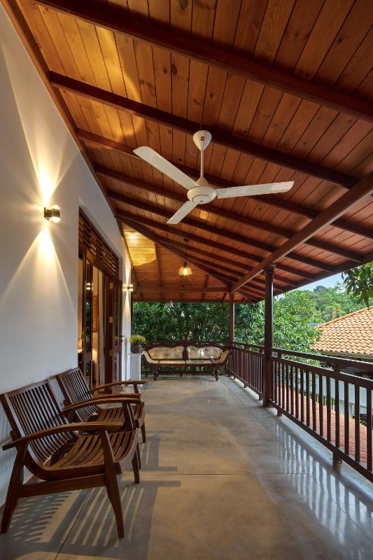 Ballarat Luxury Villa - Hikkaduwa - image 37