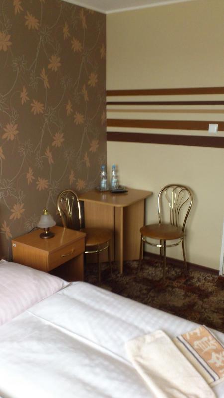 Deluxe Twin Room image 4