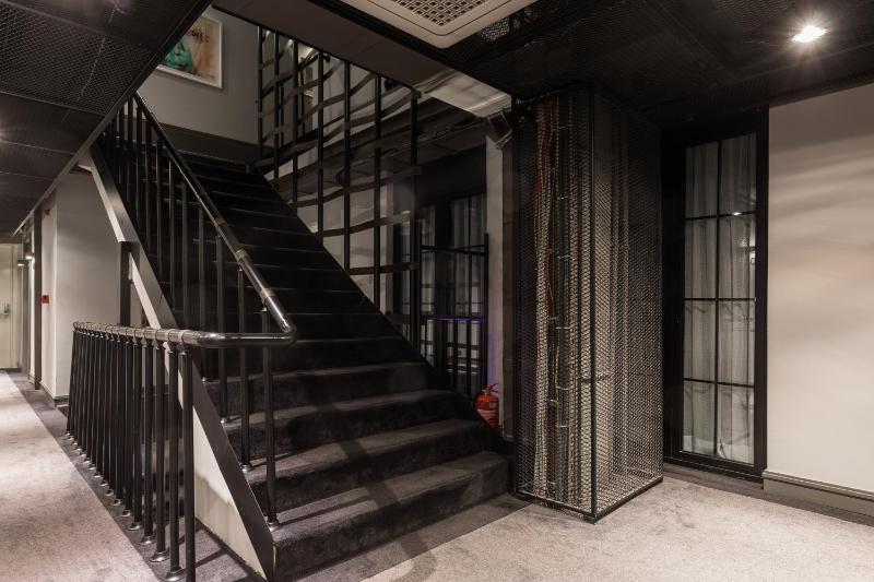 Economy Double or Twin Room (No View) image 3