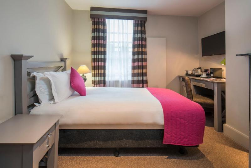 Small Single Room image 1