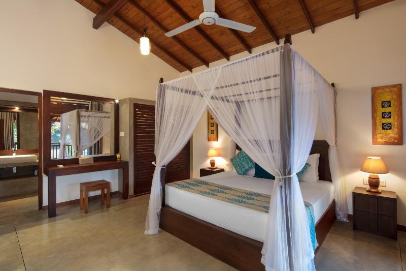 Ballarat Luxury Villa - Hikkaduwa - image 31