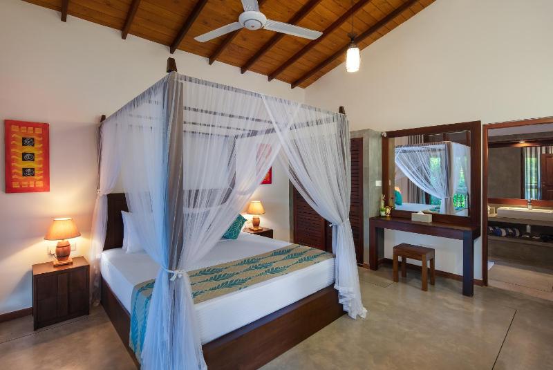 Ballarat Luxury Villa - Hikkaduwa - image 8