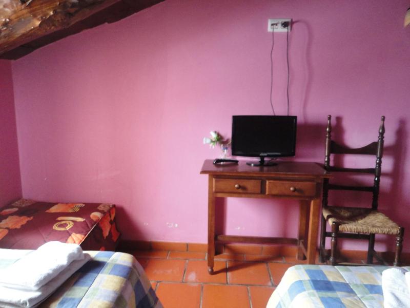 Double or Twin Room image 2