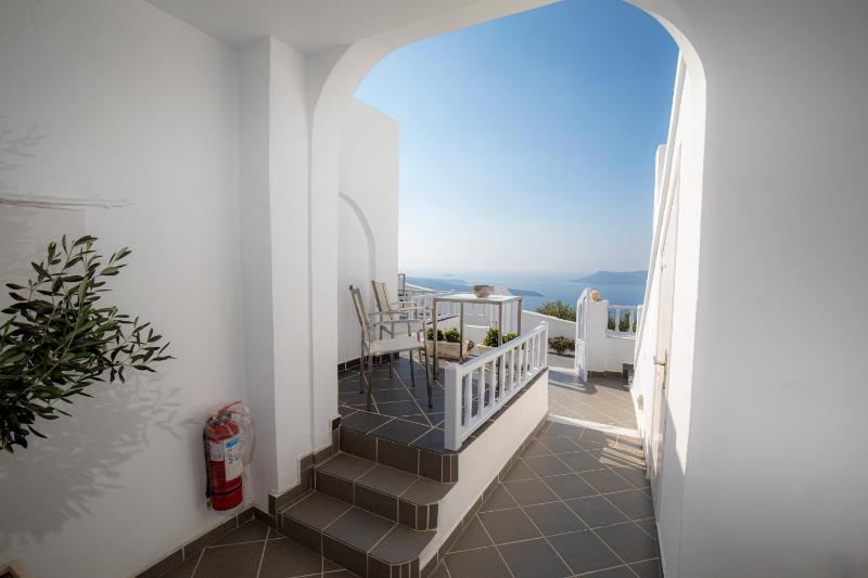 Traditional Studio with Caldera View - Ground Floor image 4