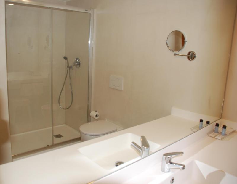 Hotel Los Robles - image 13