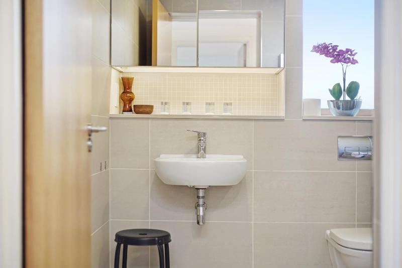 Apartment image 4