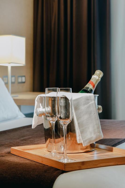 Superior Double or Twin Room with View with Extra Bed (2 Adults + 1 Child) image 4