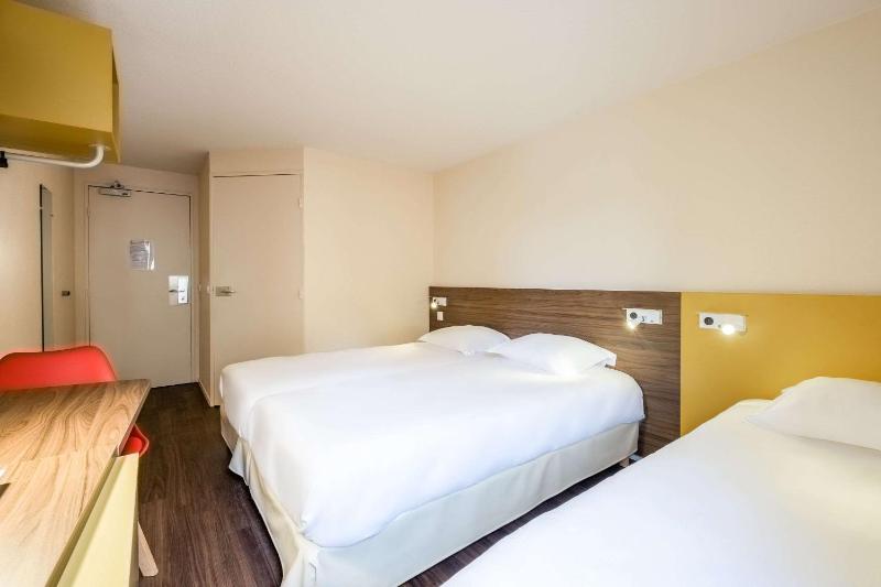 Comfort Hotel Lille Lomme - image 27