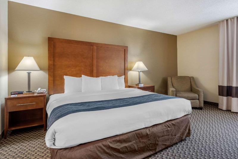 King Room image 4