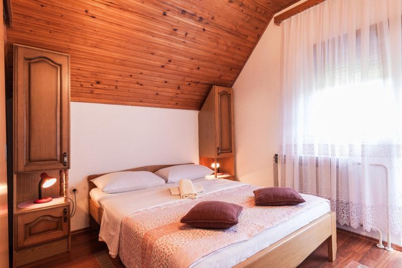 Double Room with Balcony image 1