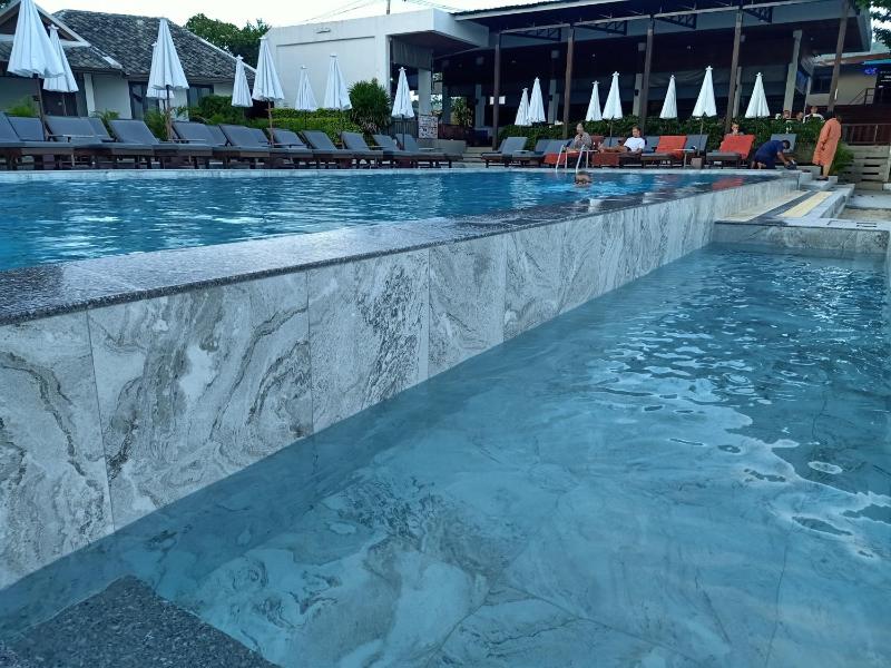 The Hive Hotel - image 7