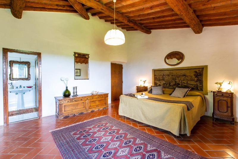 Three-Bedroom House image 3