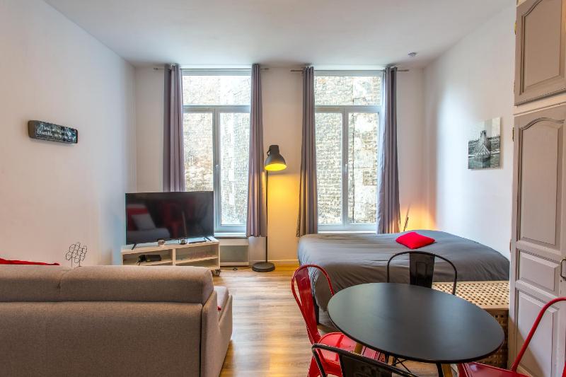 Apartment image 3