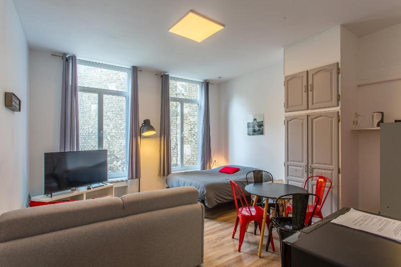 Apartment image 2