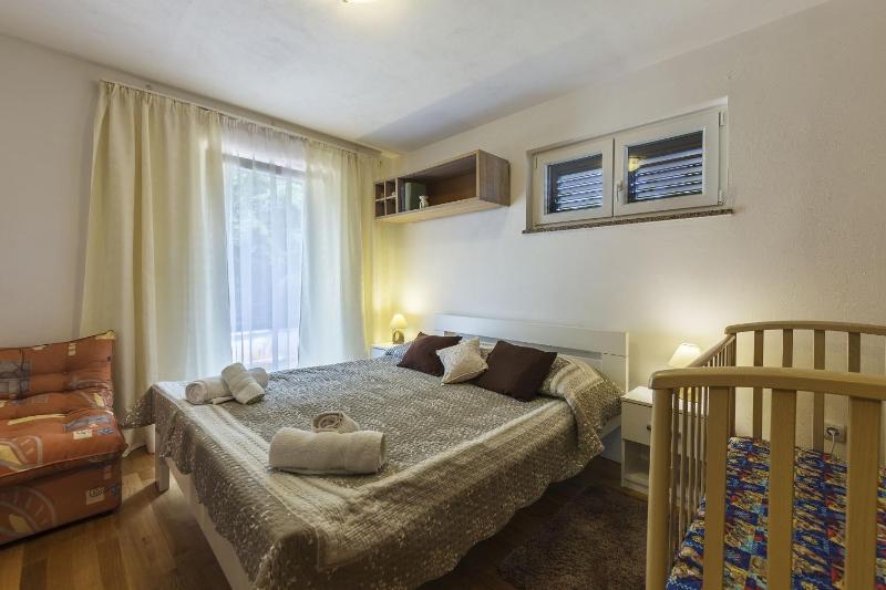 Luxury experience in Villa Lucia with heated pool and Play station 4 - image 12