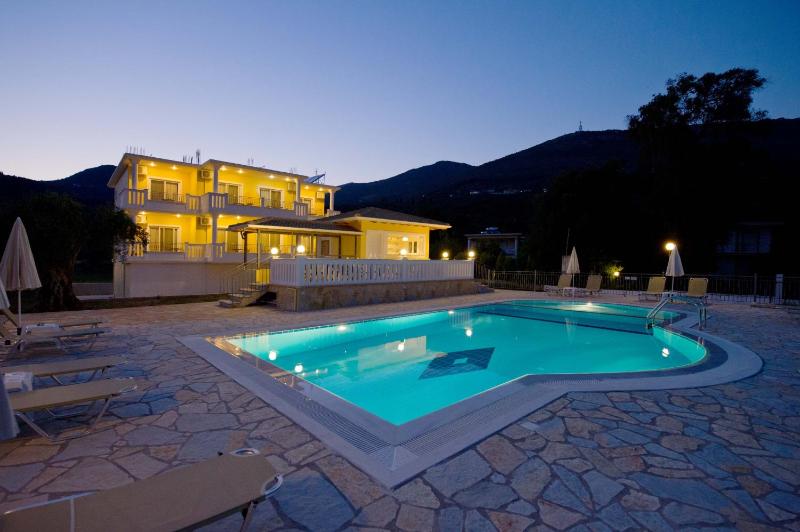 Alexander's House - Calmness Retreat - image 37