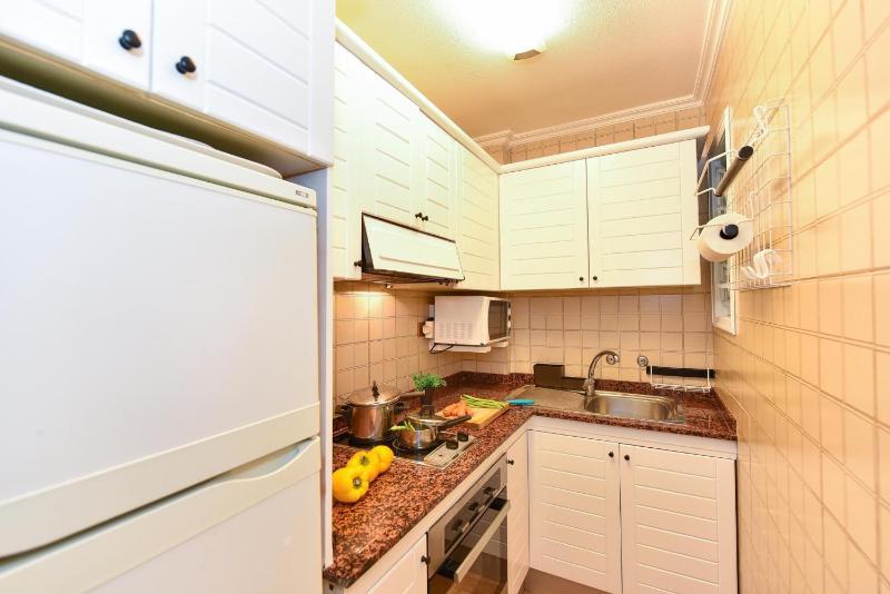 Beachfront Apartment Las Canteras LM52YY by VillaGranCanaria - image 9