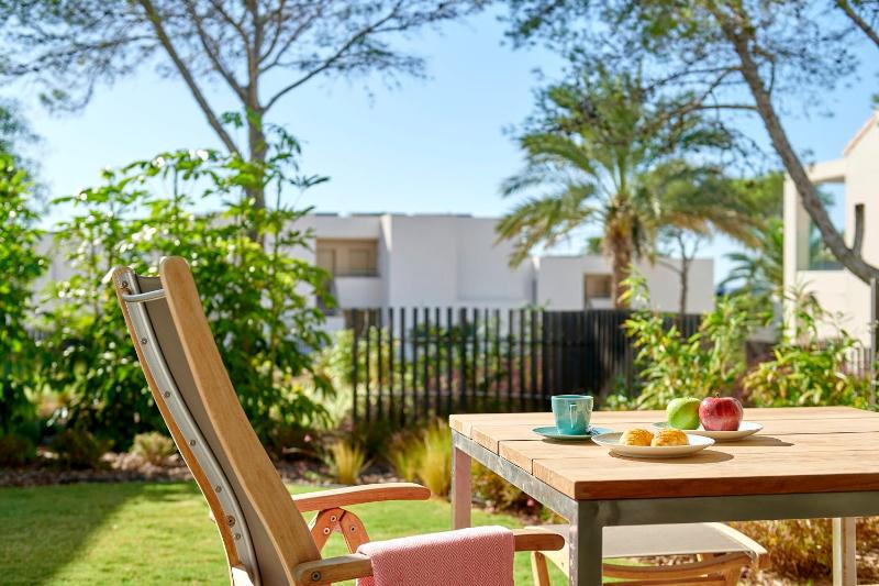 Garden Pool Suite image 3