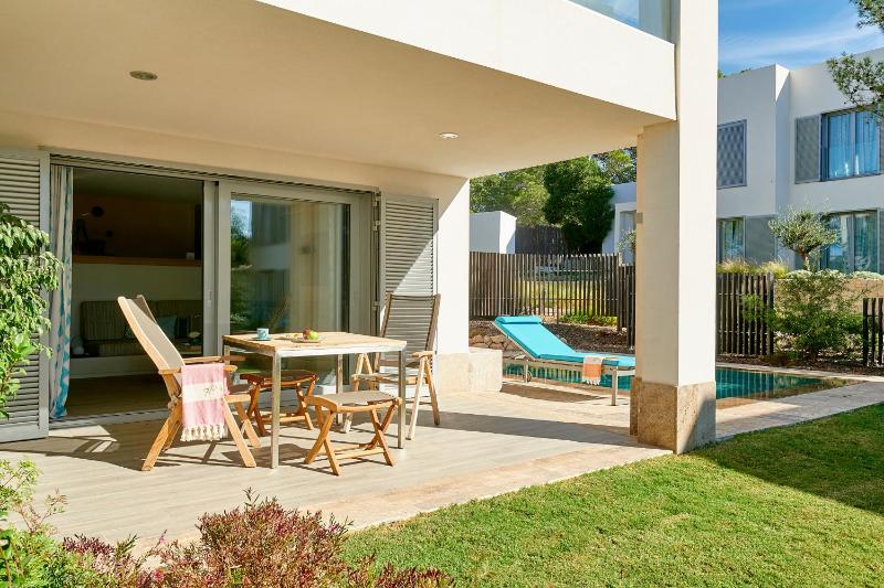 Garden Pool Suite image 4