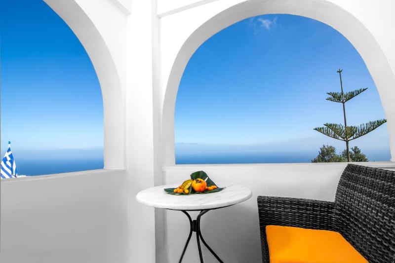 Abelonas Studio with Caldera and Sea view image 4