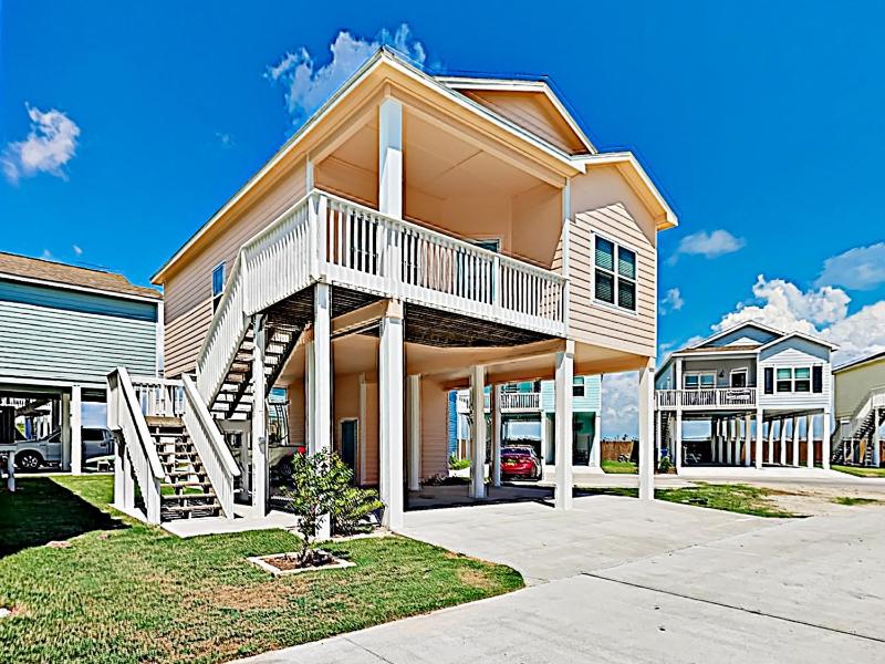 Two-Bedroom House image 3