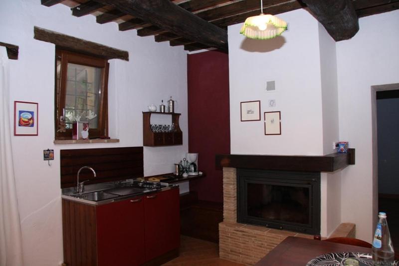 One-Bedroom Apartment image 1
