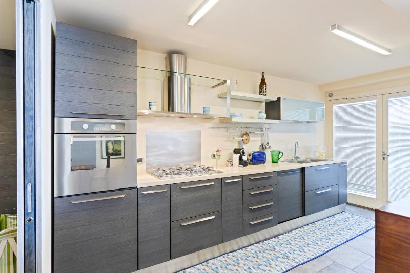GuestHost - Penelope Seaview Apartment - image 13