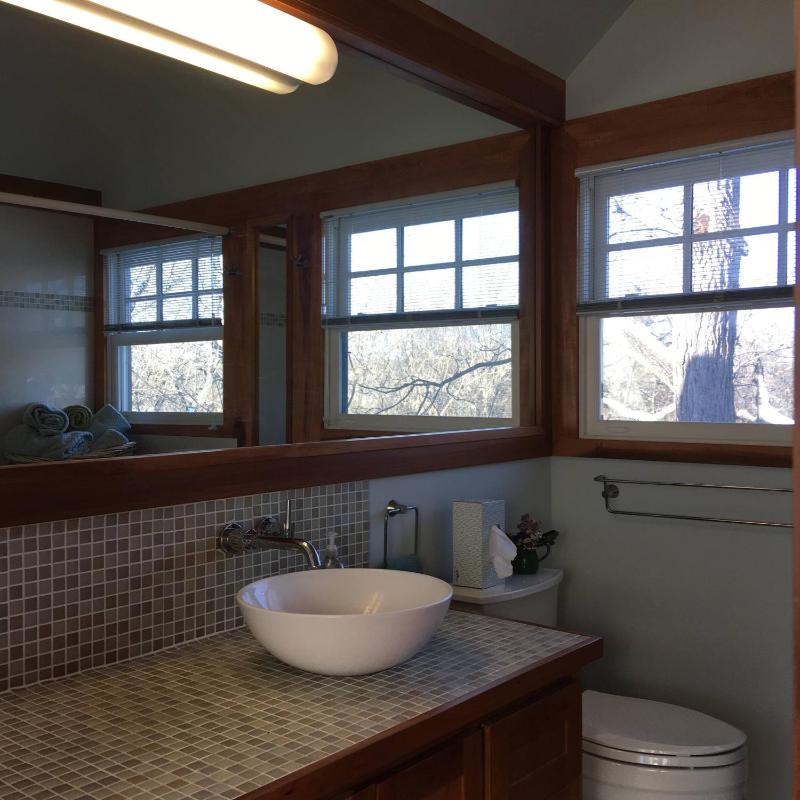 Double Room with Balcony image 3